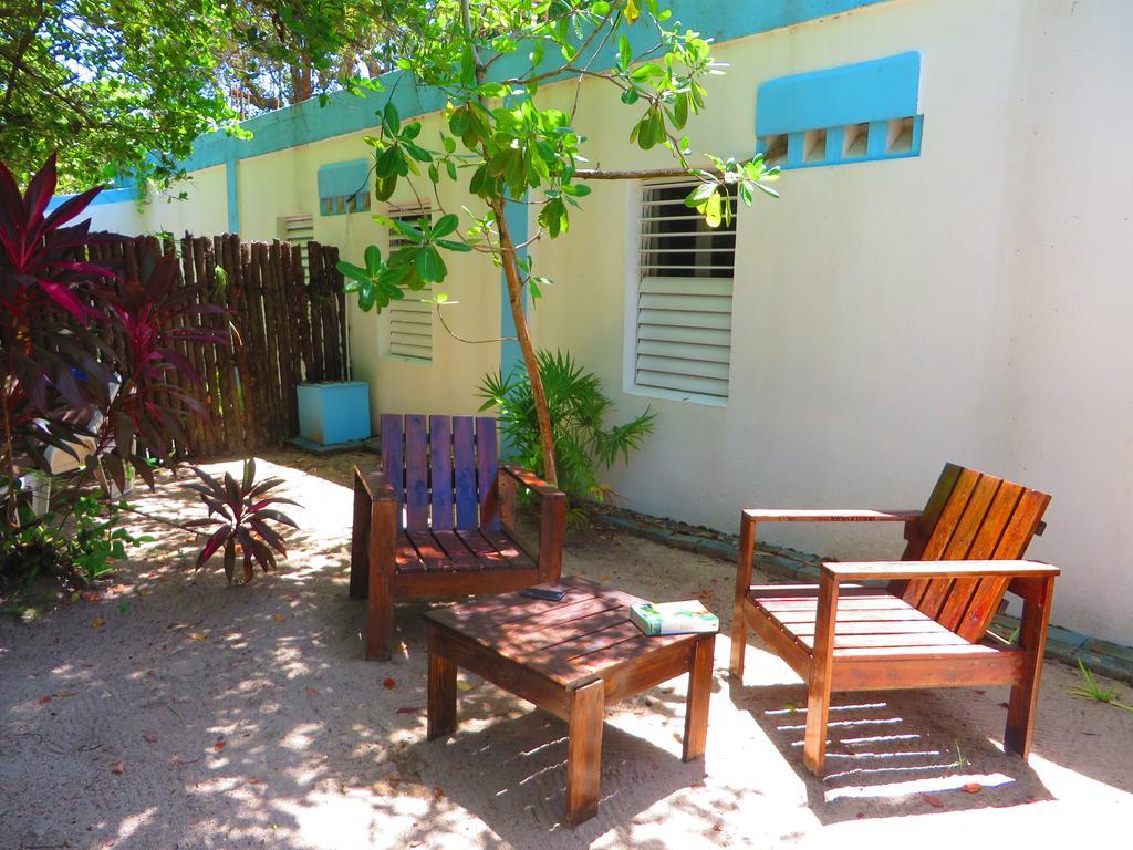 Simberts Apartments Maya Beach ภายนอก รูปภาพ