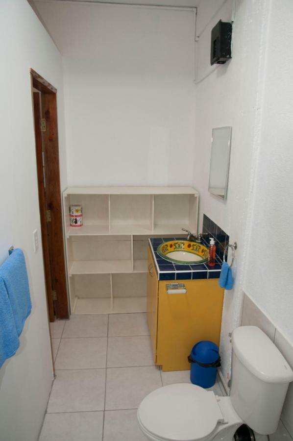 Simberts Apartments Maya Beach ภายนอก รูปภาพ